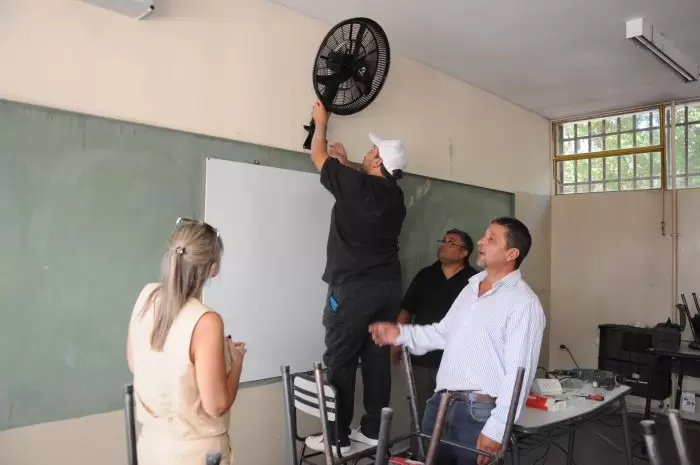 Carlos Daparo- Subsecretario de Infraestructura escolar “Más del 90% de las escuelas en condicones para el 26”