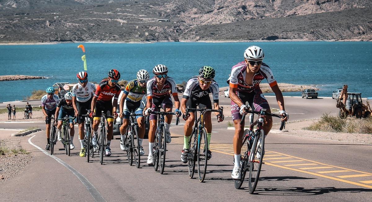 Fredy Olmedo- Equipo LVDiez Vuelta Ciclista Mendoza